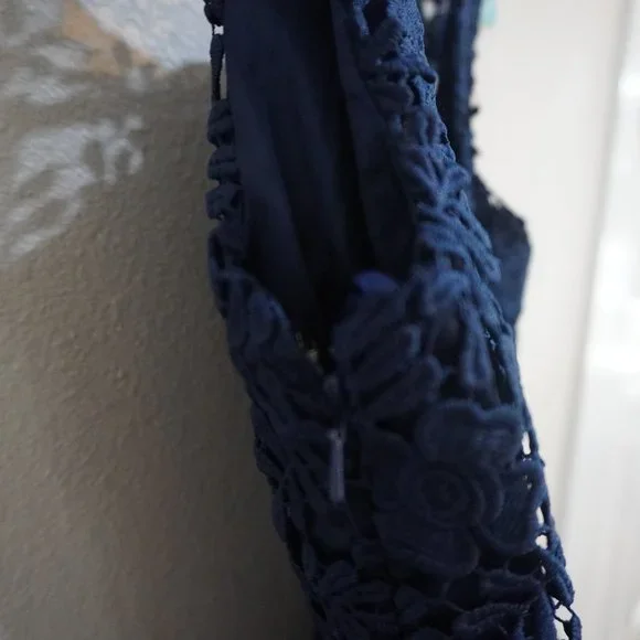 Girls (Juniors) Formal Blue Lace Dress - Size 12 - Picture 11 of 11